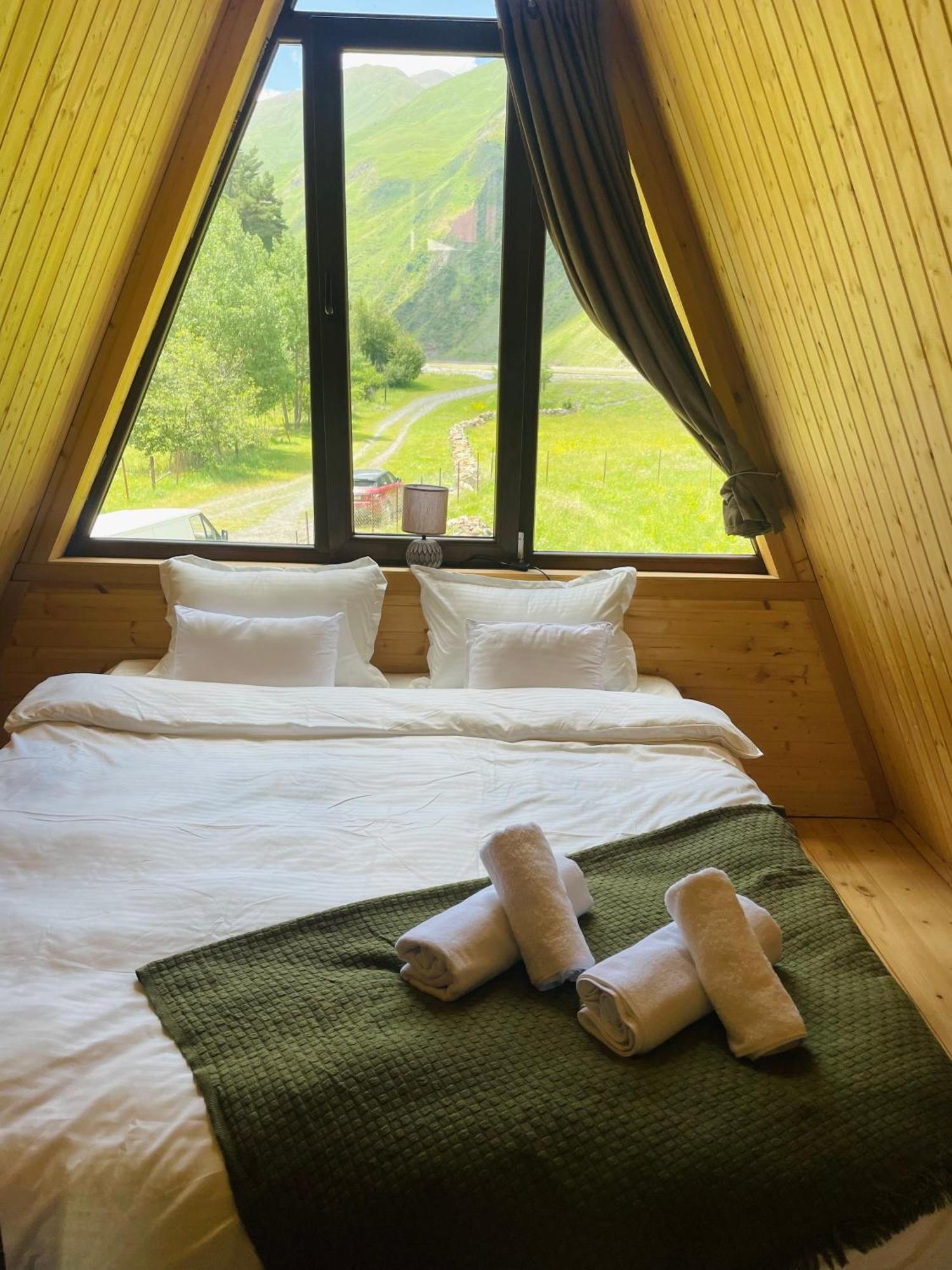 Вилла Take A Break Kazbegi Экстерьер фото