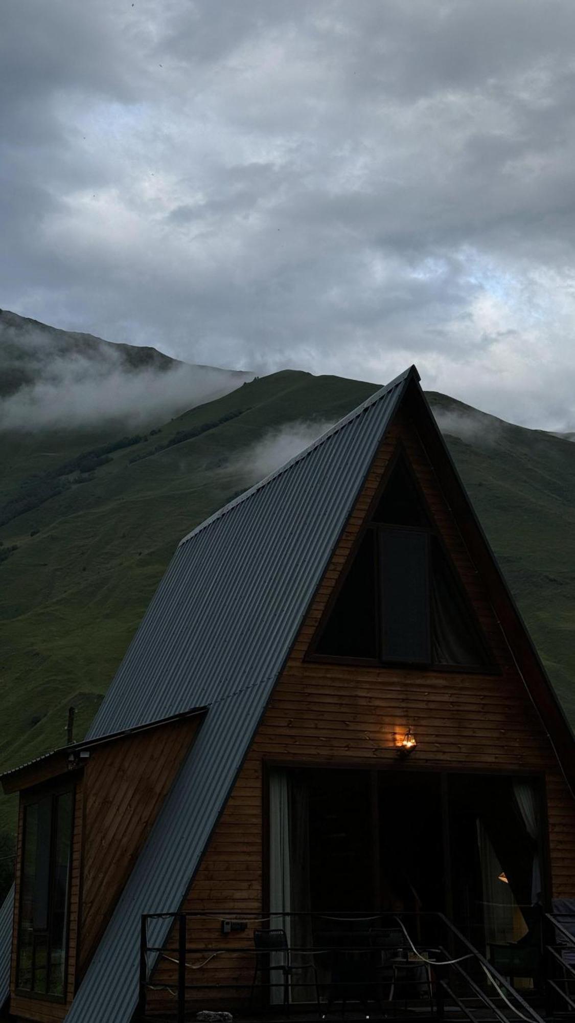 Вилла Take A Break Kazbegi Экстерьер фото